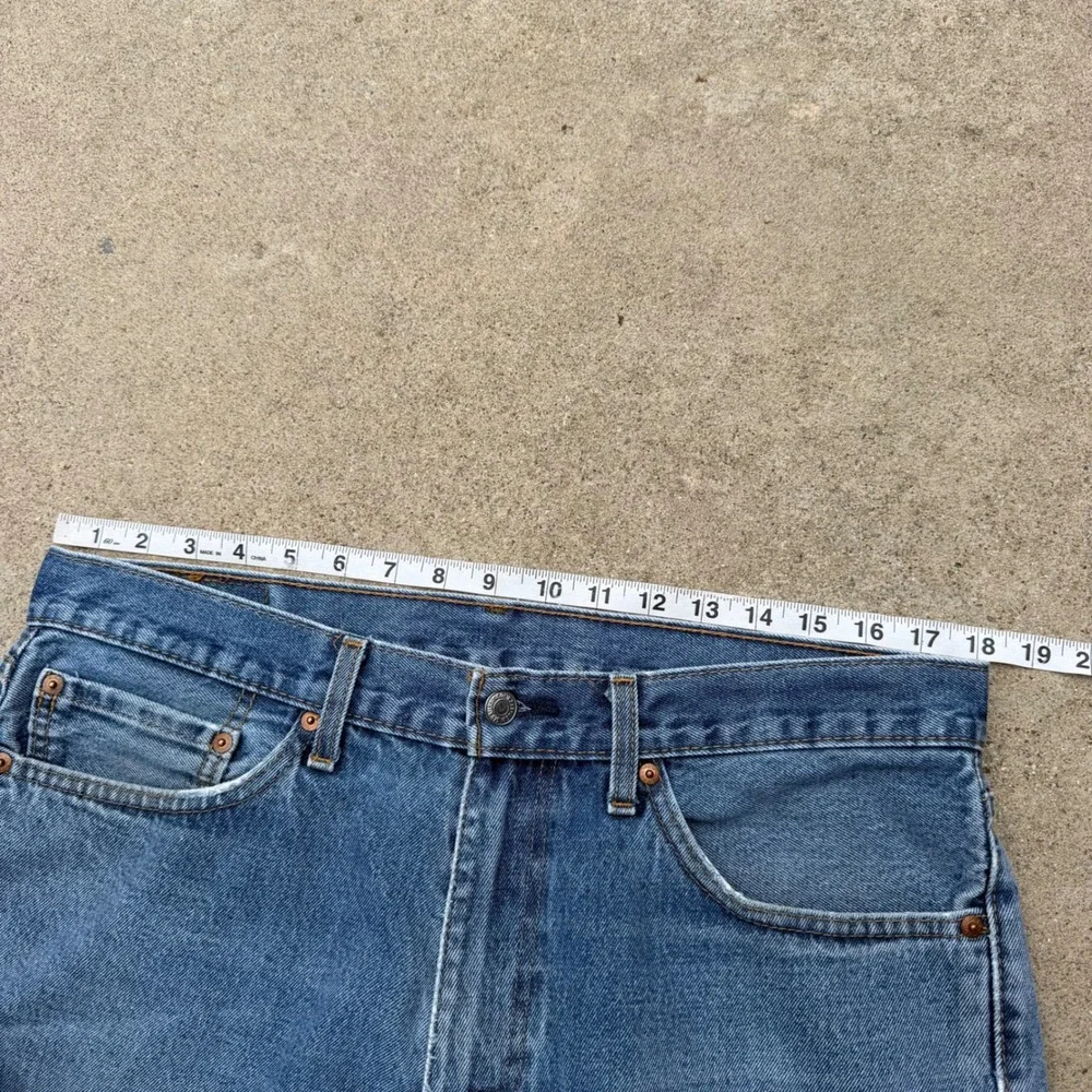 LEVI'S | Mens 505 Jeans 36W x 30L Blue Streetwear Y2K Distressed Denim - Picture 9 of 10